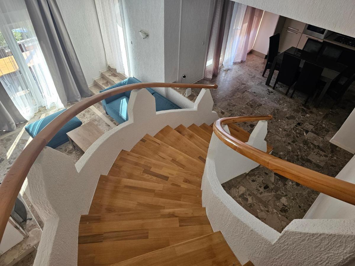 Apartmani Viktorija Fažana Dış mekan fotoğraf