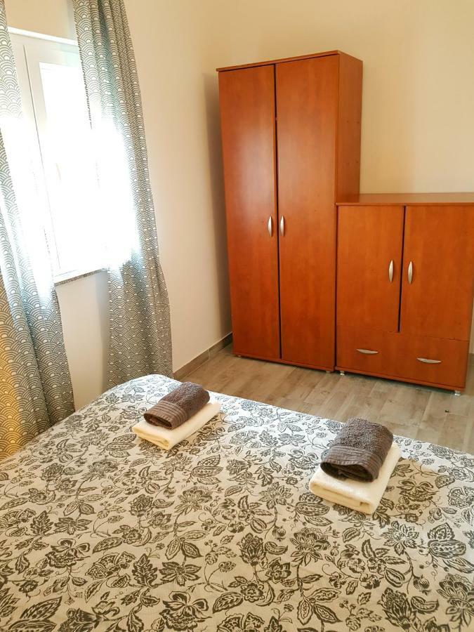 Apartmani Viktorija Fažana Dış mekan fotoğraf